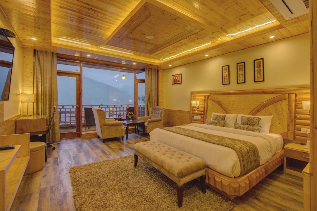The Holiday Villa Resorts & Spa 马拉里 外观 照片