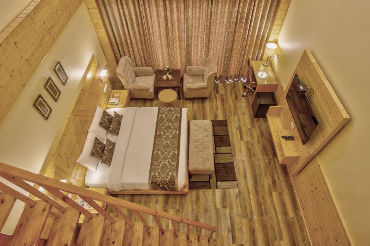 The Holiday Villa Resorts & Spa 马拉里 外观 照片