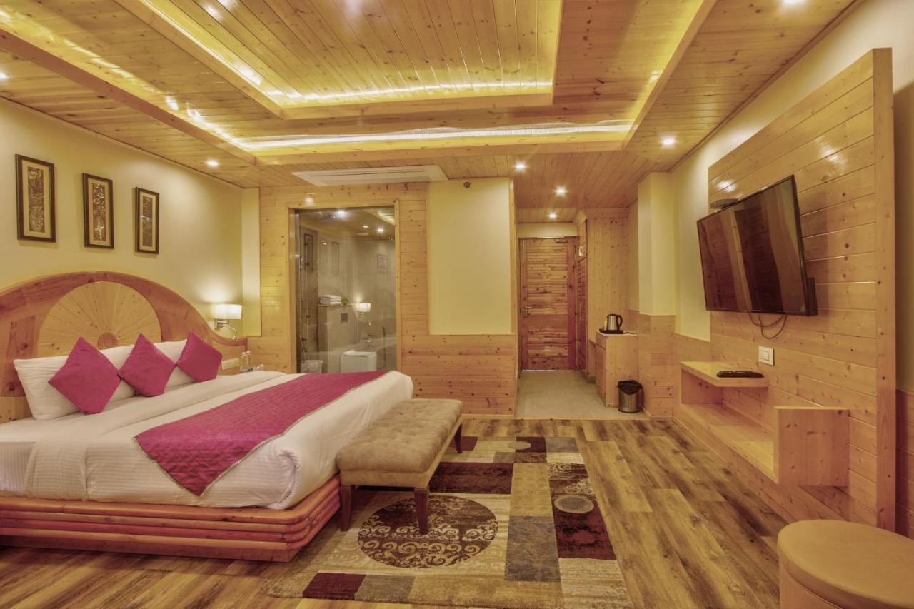The Holiday Villa Resorts & Spa 马拉里 外观 照片